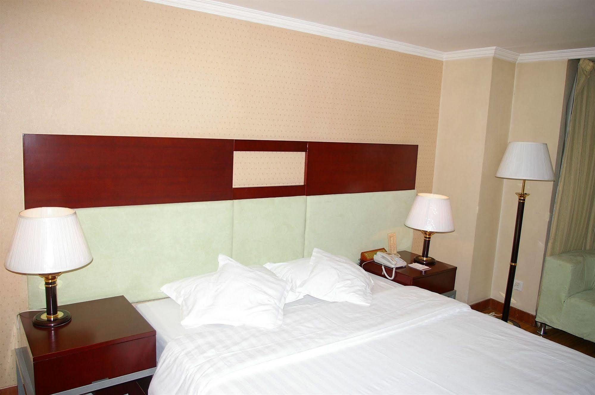 Canaan International Hotel Xi'An ซีอาน ภายนอก รูปภาพ